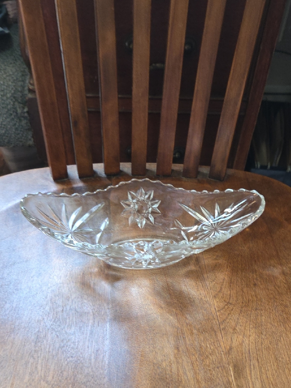 EAPC Early American Prescut Glass Gondola Bowl